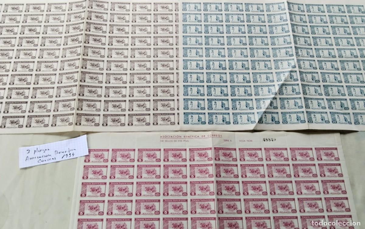 Monedas de Espa&ntilde;a: LOTE DE TRES PLIEGOS SELLOS DIFERENTES ASOCIACION BENEFICA DE CORREOS A&Ntilde;O 1934