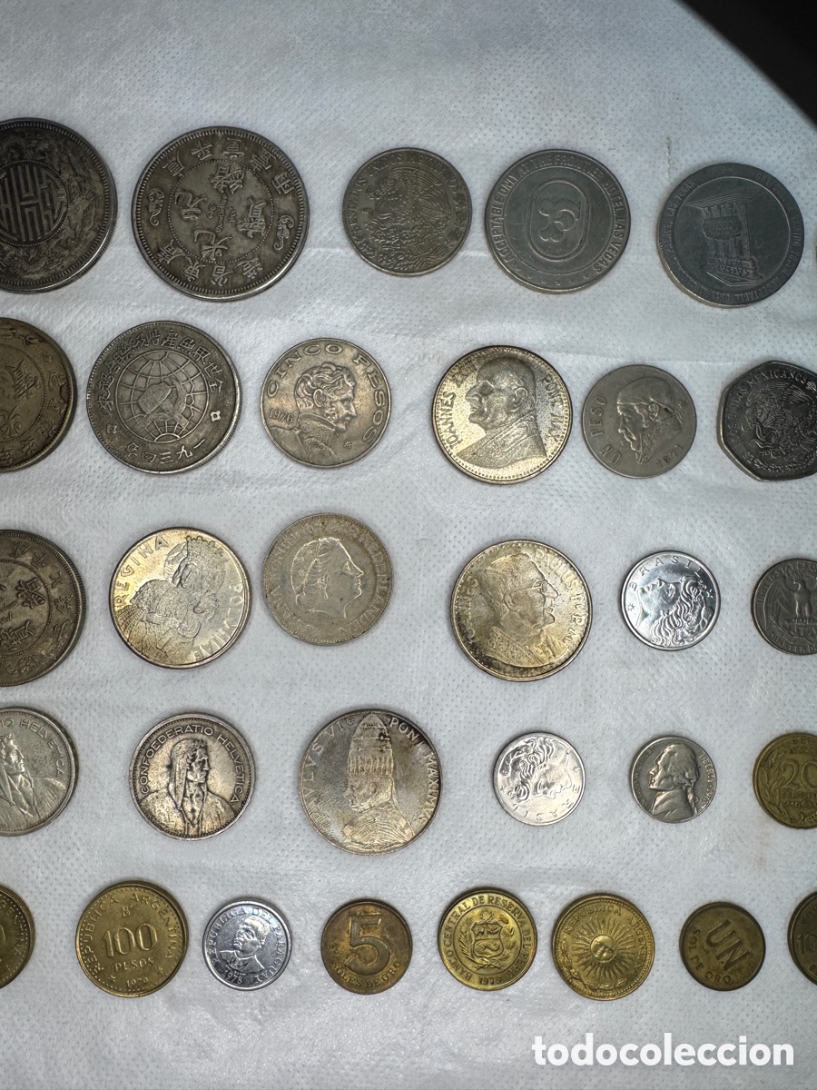 Monedas de Espa&ntilde;a: Lote de 36 monedas internacionales - Foto 3