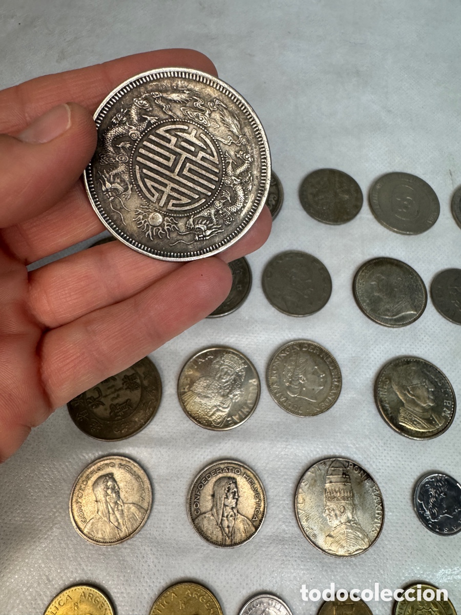 Monedas de Espa&ntilde;a: Lote de 36 monedas internacionales - Foto 4