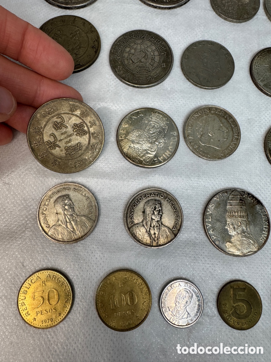 Monedas de Espa&ntilde;a: Lote de 36 monedas internacionales - Foto 10