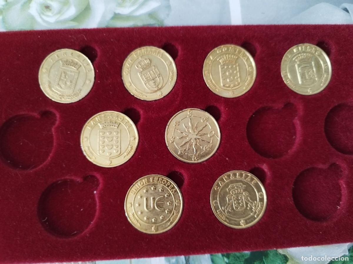 Monedas de Espa&ntilde;a: 8 MONEDAS HER&Aacute;LDICAS BA&Ntilde;ADAS EN ORO 24K. ARRAS DE BODA Edici&oacute;n de arras her&aacute;ldicas de Canarias