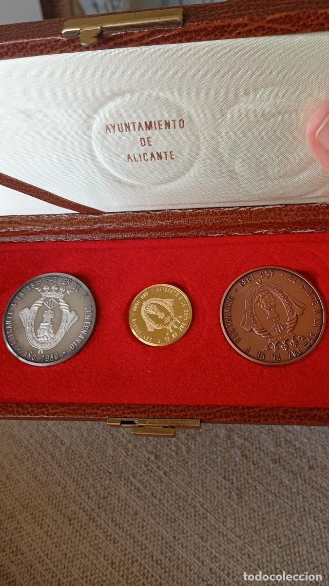 Monedas de Espa&ntilde;a: Estuche oficial tres monedas Ayuntamiento Alicante V centenario Santa Faz 1989nto