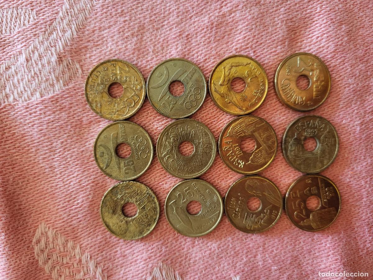 Monedas de Espa&ntilde;a: Lote 12 monedas 25 Pesetas con agujero (Juan Carlos I)