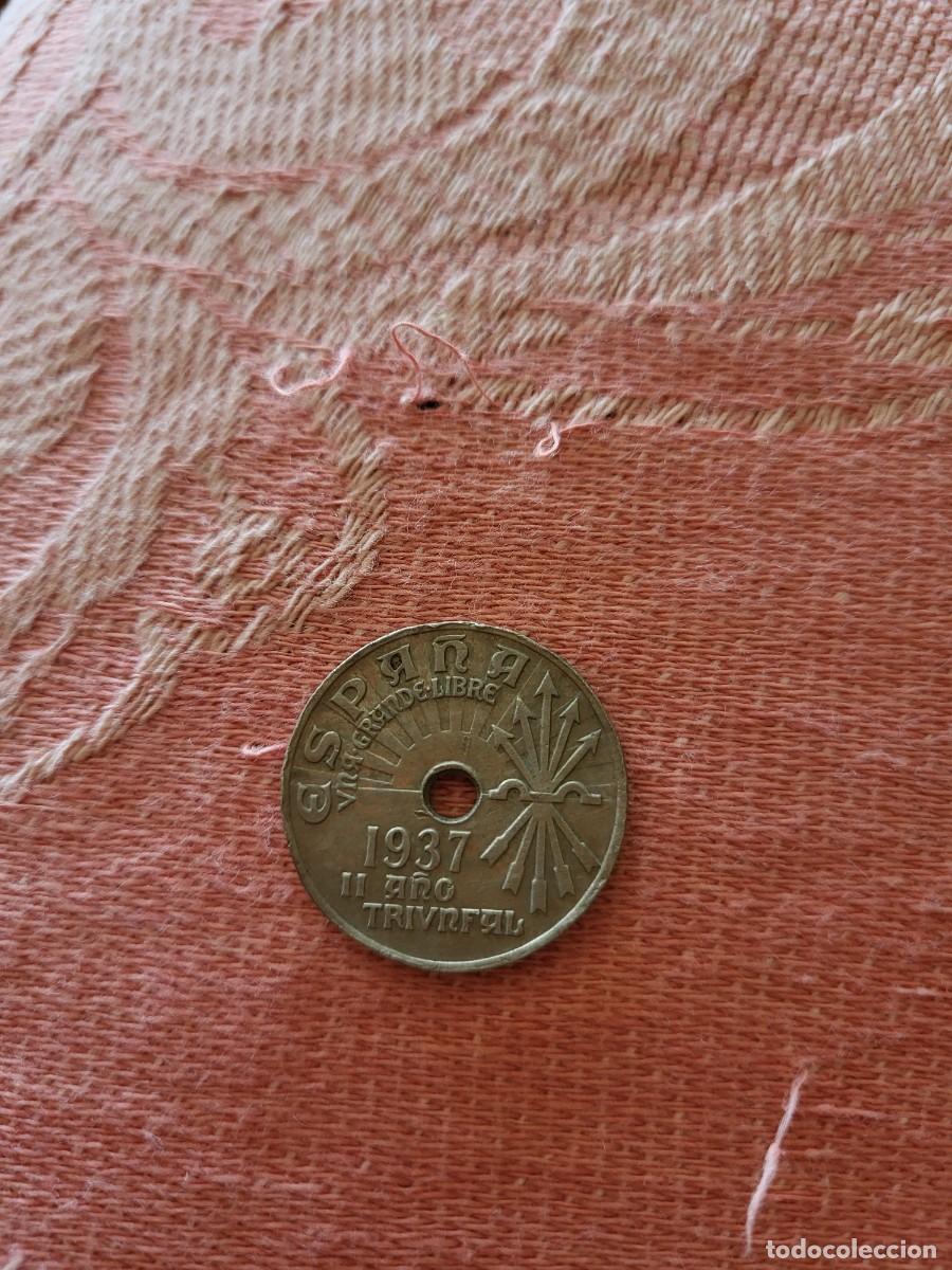 Coins of Spain: Moneda 1 Peseta Rep&uacute;blica Espa&ntilde;ola 1937 (25 CTS reverso)