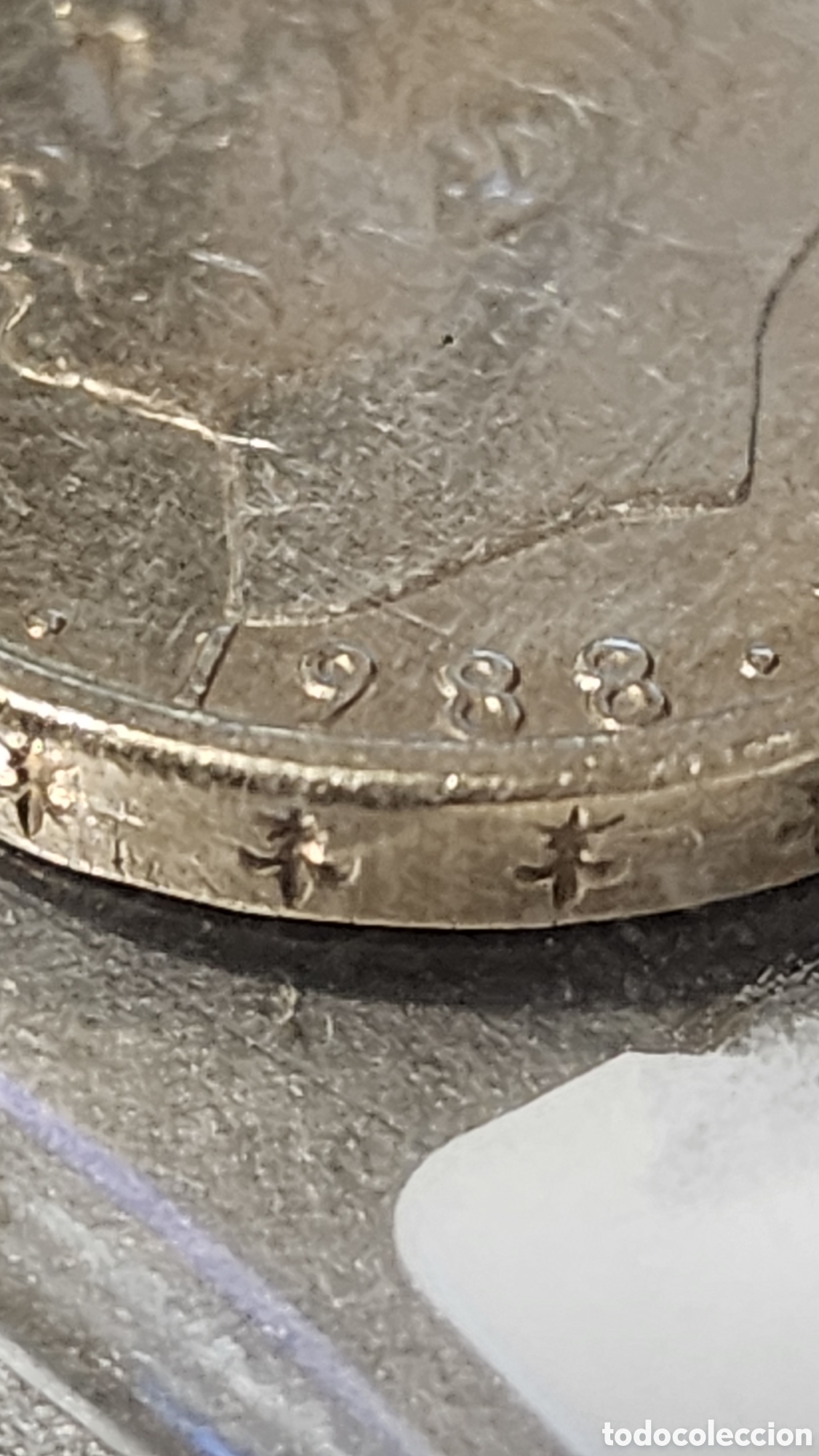 Monnaies d'Espagne: Lote 2 Monedas 100 Pesetas Juan Carlos I - Pieza EBC + Curiosidad Incusa por Presi&oacute;n