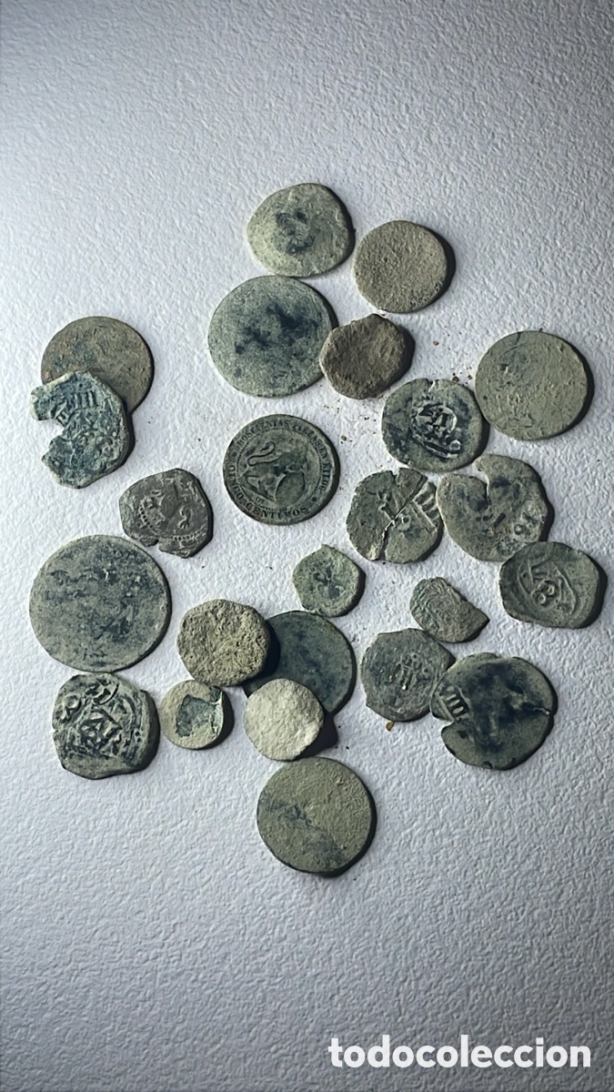 Monnaies d'Espagne: Lote de monedas antiguas de cobre y bronce a clasificar y limpiar