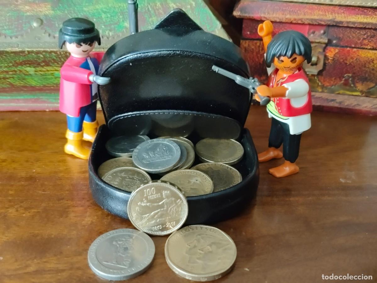 Coins of Spain: Monedero en piel BM con 13 monedas (6 de 500, 4 de 200 y 3 de 100 pesetas)