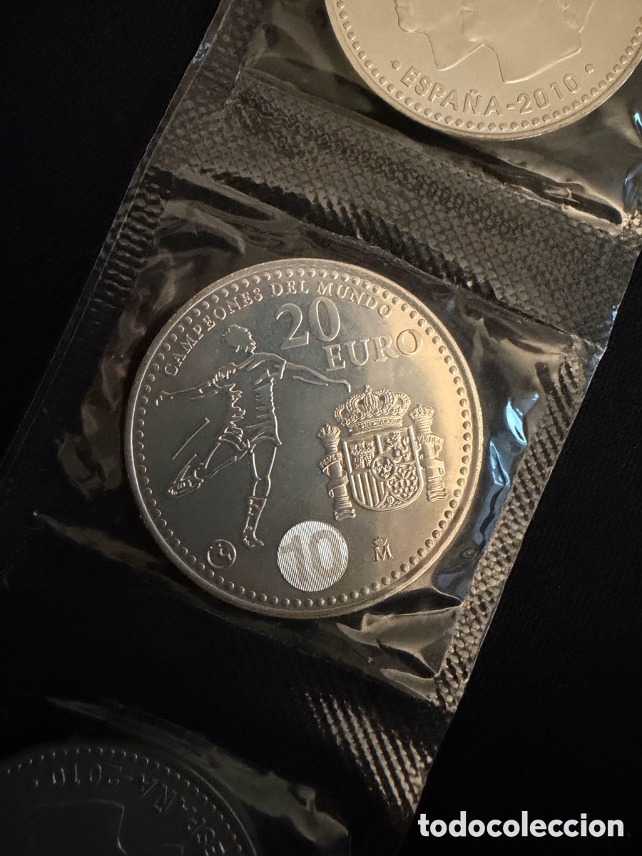 Coins of Spain: Moneda de 20&euro; conmemorativa Espa&ntilde;a campeona 2010