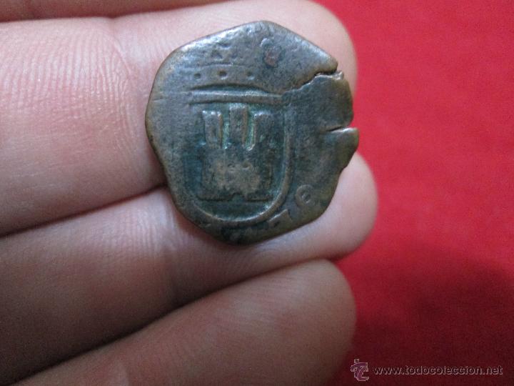 Monedas de Espa&ntilde;a: FECHA VISIBLE 1680 leon rampante reverso castillo - Foto 2