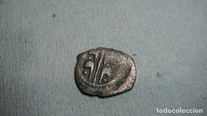 Monedas de Espa&ntilde;a: antigua moneda  , a identificar - Foto 1
