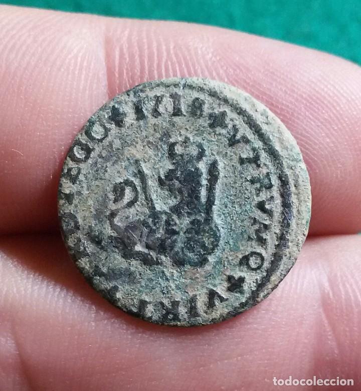 Monedas de Espa&ntilde;a: FELIPE V. 1 MARAVEDI DE 1718. BARCELONA - Foto 1