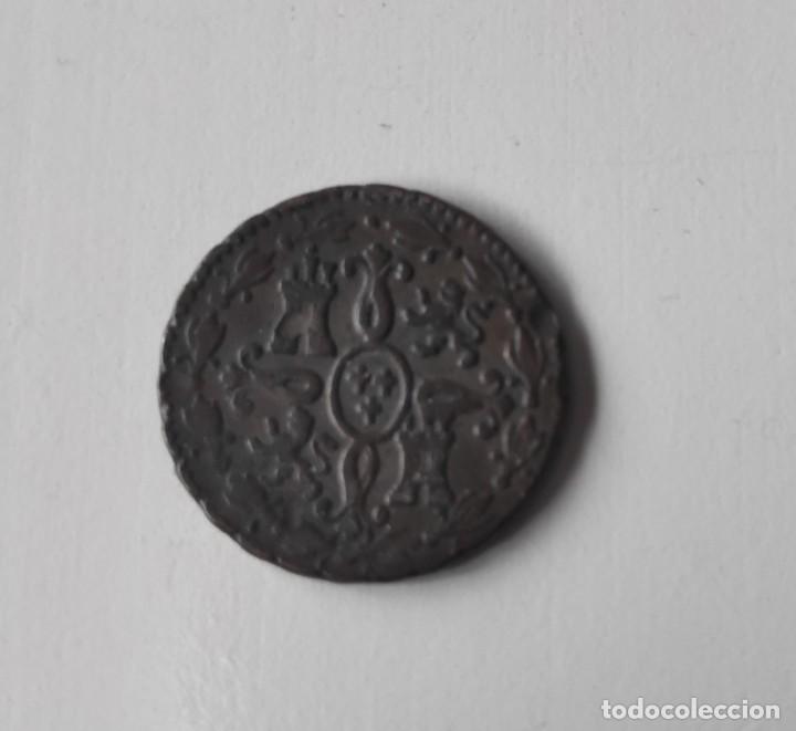 Monedas de Espa&ntilde;a: Moneda de 2 Maraved&iacute;s. Fernando VII. 1825 - Foto 2