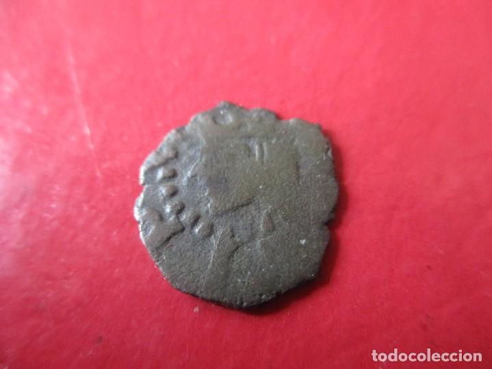 Monedas de Espa&ntilde;a: Carlos II. dinero. Aragon - Foto 1