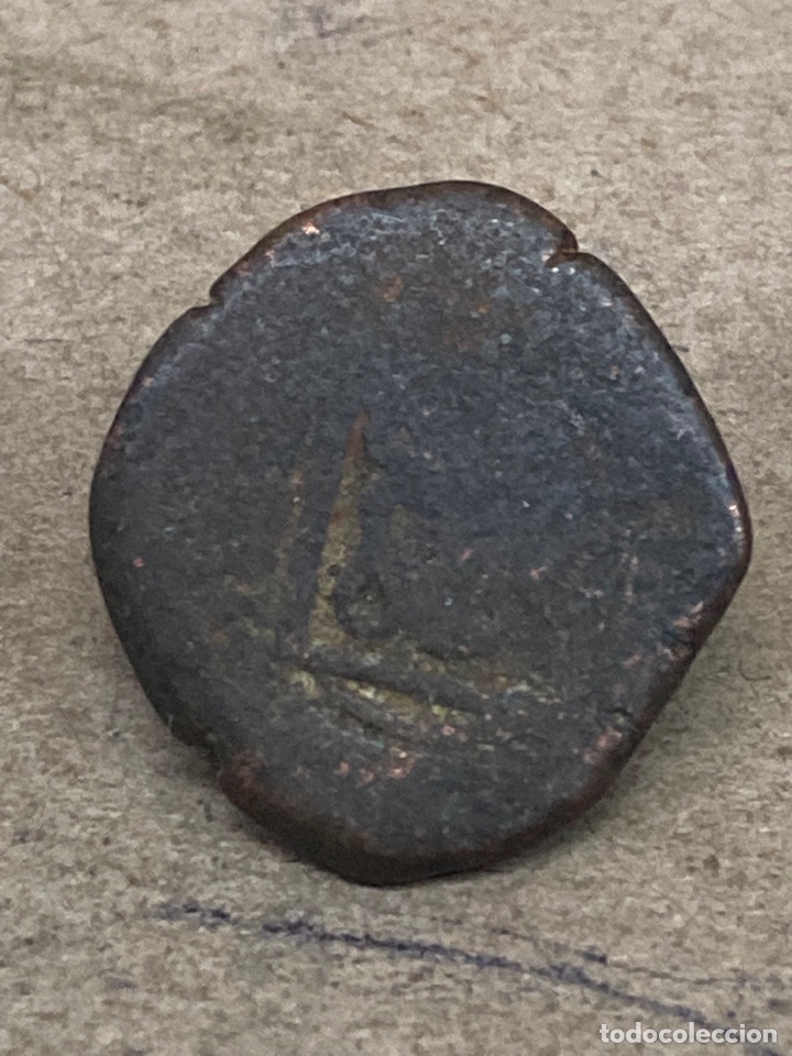 Monedas de Espa&ntilde;a: Moneda de cobre sin identificar - Foto 1