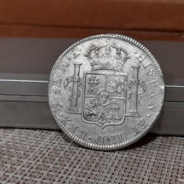 Carlos III 8 Reales 1773 Mexico. Plata 26,81 gramos. Autentica! Rara ceca invertida y error en canto
