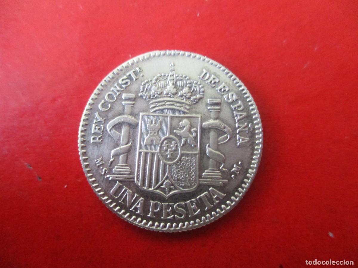 Monedas de Espa&ntilde;a: Alfonso XII 1 pta 1884 - Foto 2