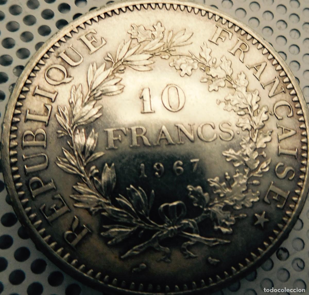 Monedas de Espa&ntilde;a: Moneda de plata de 10 francos franceses, 1967 - Foto 2