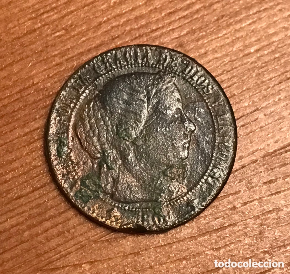 Monedas de Espa&ntilde;a: Moneda Isabel II. Un c&eacute;ntimo de escudo. Lote de 2. - Foto 4