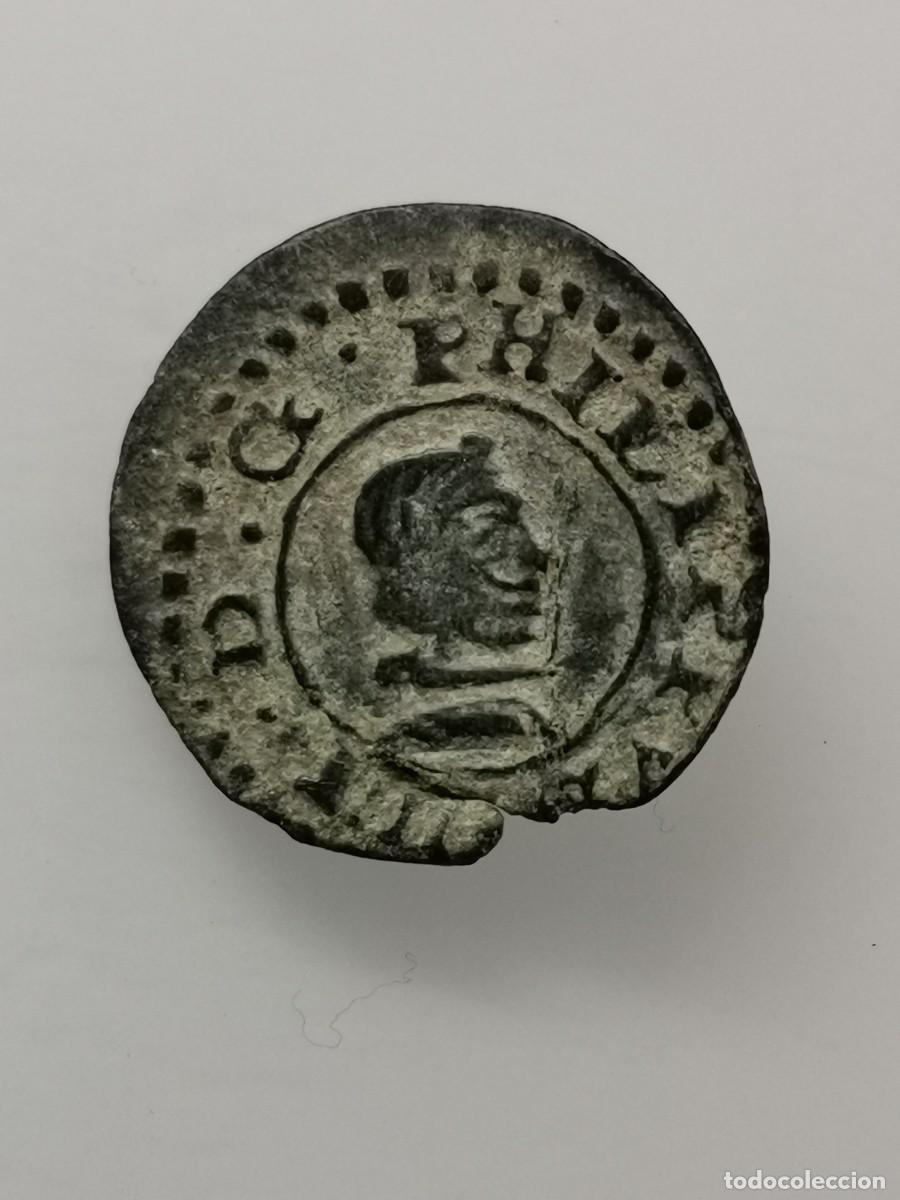Monedas de Espa&ntilde;a: Felipe IV 4 Maraved&iacute;s 1663 Sevilla. (Ingenio) - Foto 3