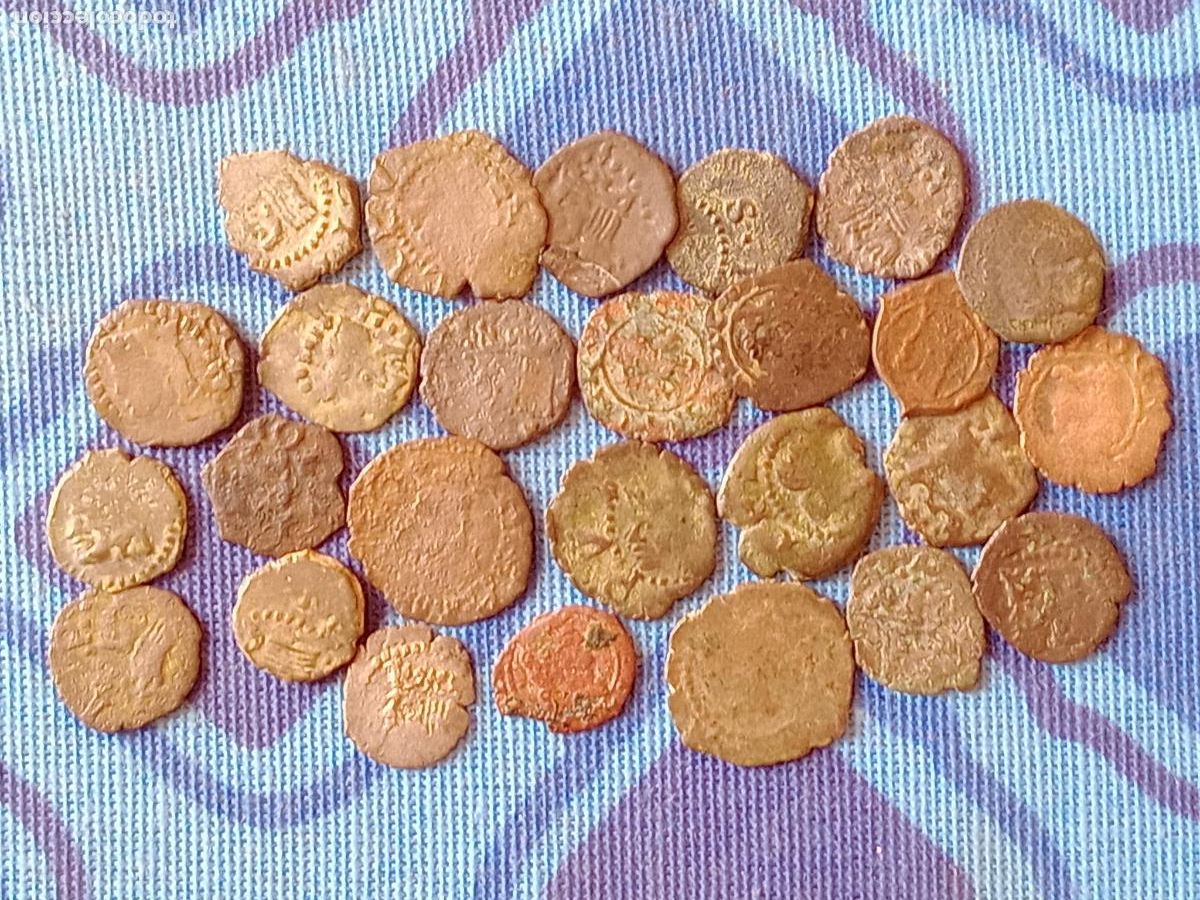 Monedas de Espa&ntilde;a: Arag&oacute;n. Lote de 26 dineros - Foto 2