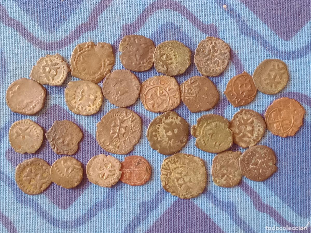 Monedas de Espa&ntilde;a: Arag&oacute;n. Lote de 26 dineros - Foto 1