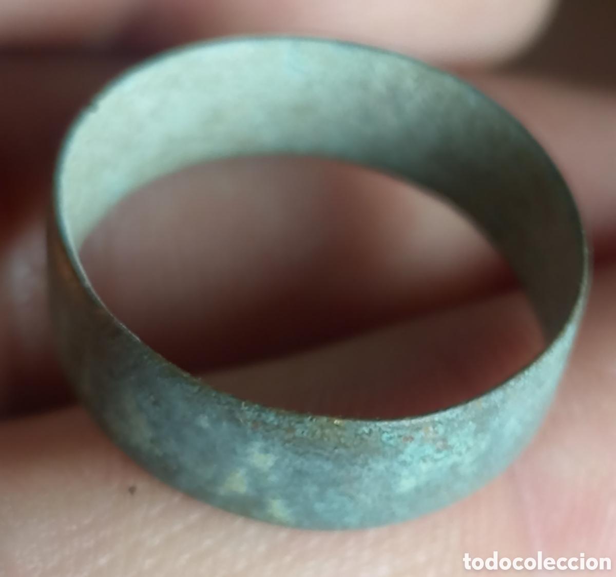 Coins of Spain: Anillo alianza de bronce siglo XVII