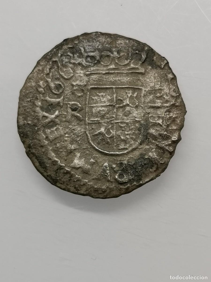 Monedas de Espa&ntilde;a: Felipe IV 8 Maraved&iacute;s Ingenio (1663) CORU&Ntilde;A - Foto 3