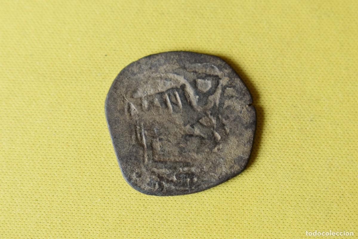 Monedas de Espa&ntilde;a: Moneda medieval. 8 Maraved&iacute;s. Resello - Foto 2