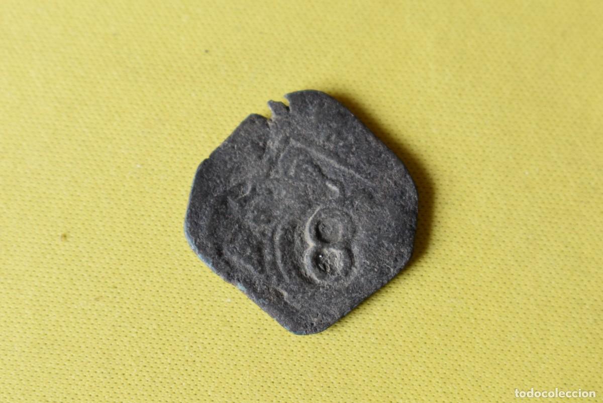 Monedas de Espa&ntilde;a: Moneda medieval. 8 Maraved&iacute;s. Resello - Foto 2