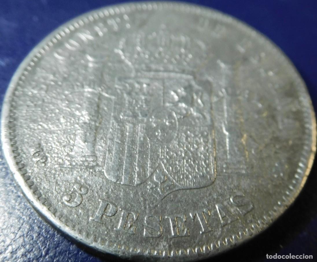 Monedas de Espa&ntilde;a: Sufrida e ilusoria moneda de Alfonso XIII, 1888, MBC - Foto 1