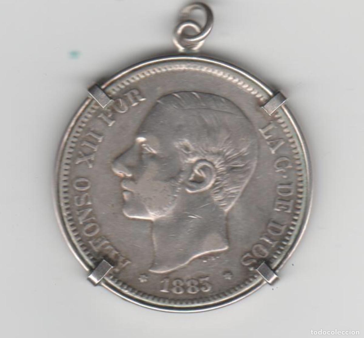 Monedas de Espa&ntilde;a: 5 pesetas Alfonso XII 1883 engarzada - Foto 1