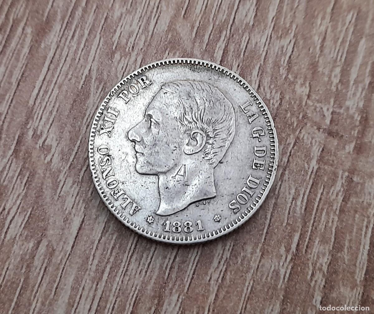 Monedas de Espa&ntilde;a: Alfonso XII, 2 Pesetas 1881 MS. M. *18*81. RARA resello A