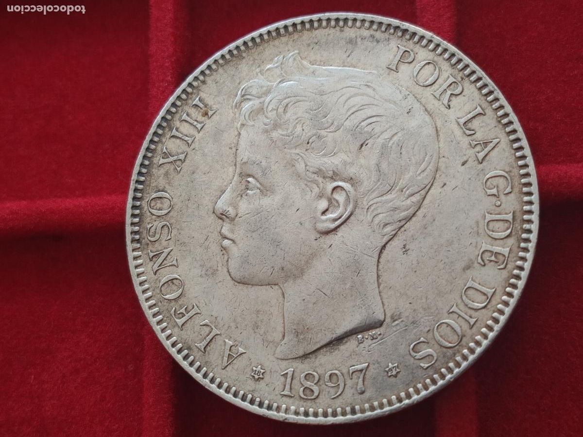 Monedas de Espa&ntilde;a: Duro de 5 pesetas de plata de 1897. Estrellas muy marcadas
