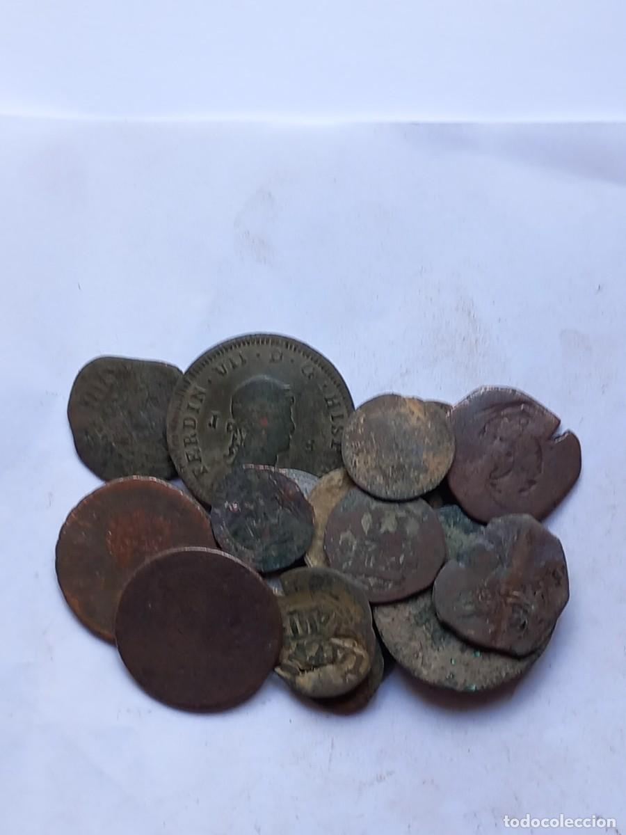 Monedas de Espa&ntilde;a: Lote n&uacute;mero 12 de 25 monedas espa&ntilde;olas para limpiar y expertizar, de Colecci&oacute;n particular.