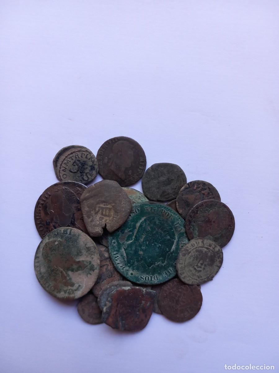 Monedas de Espa&ntilde;a: Lote n&uacute;mero 20 de 25 monedas espa&ntilde;olas para limpiar y expertizar, de Colecci&oacute;n particular.