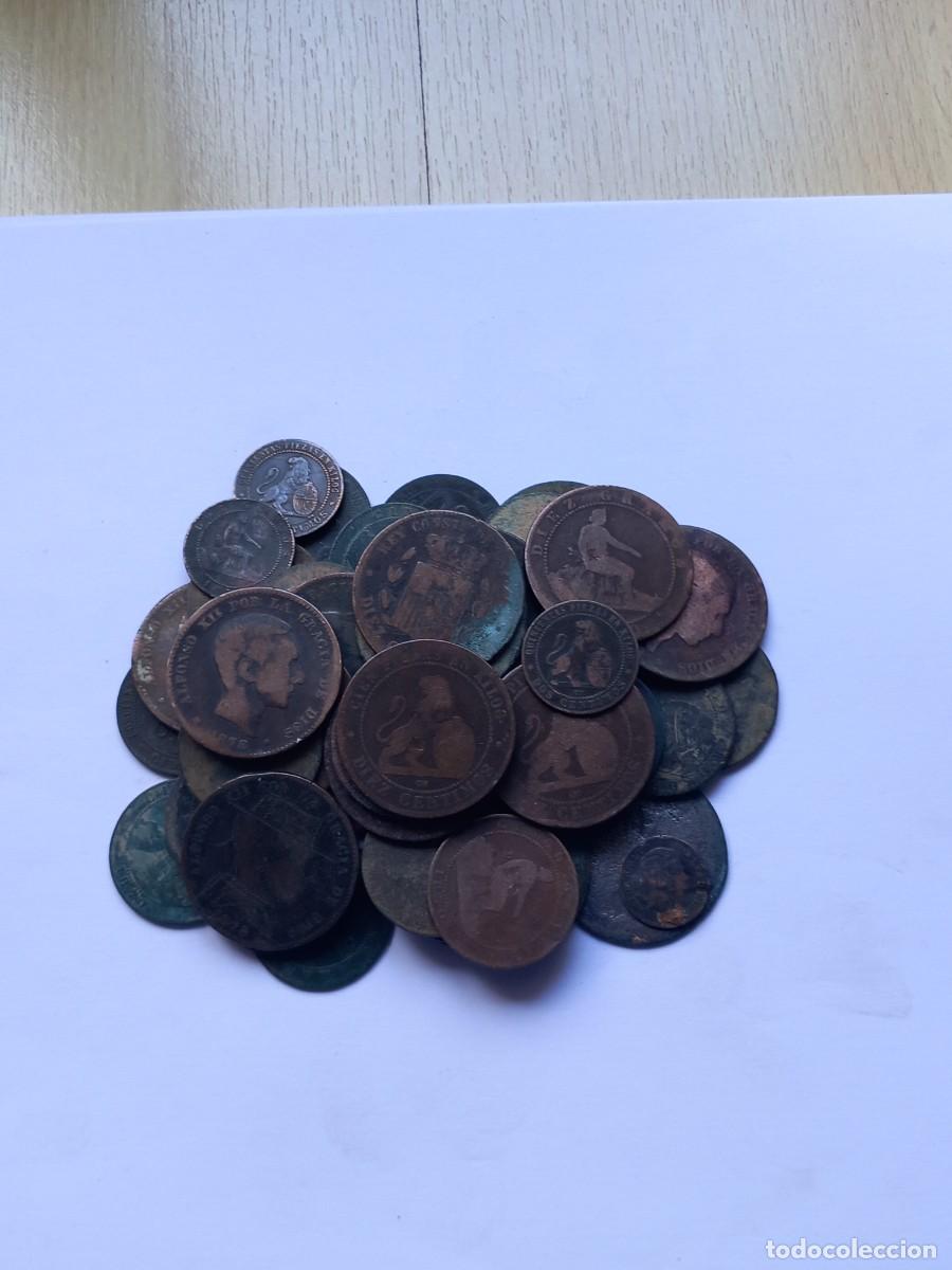 Monete da Spagna: Buen lote de 50 monedas de cobre del Gobierno Provisional y Alfonso XII
