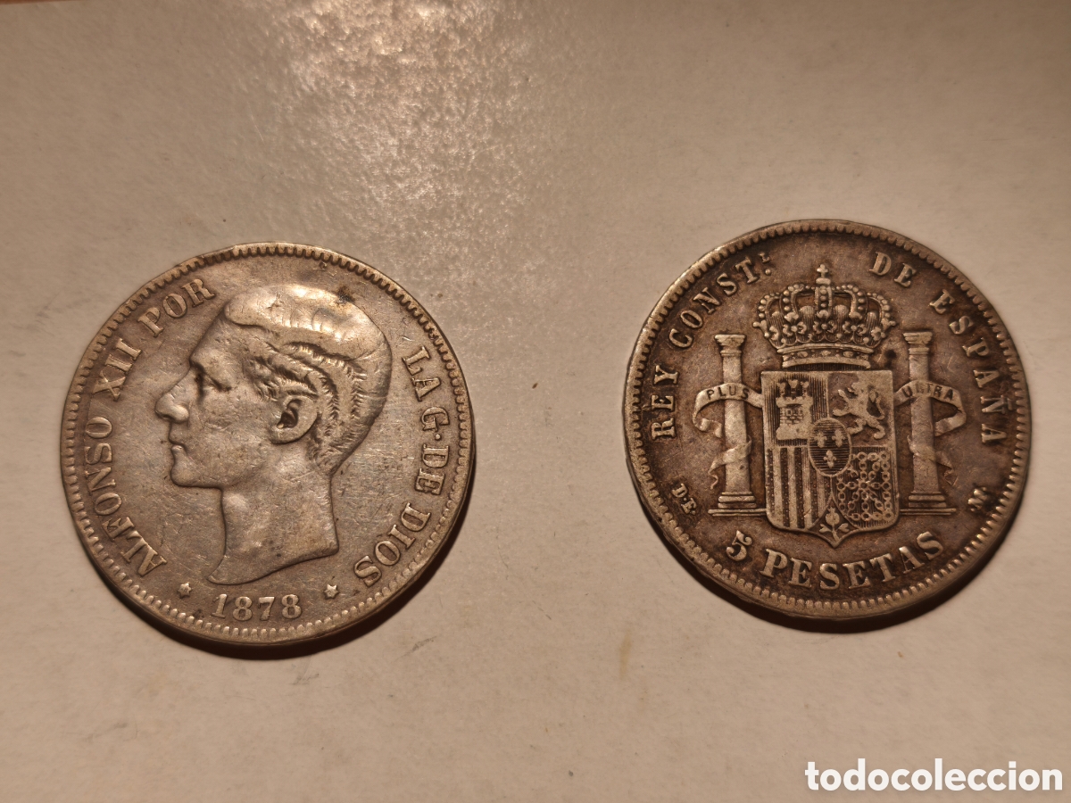 Monedas de Espa&ntilde;a: Lote de dos monedas de plata de 5 pesetas de 1878