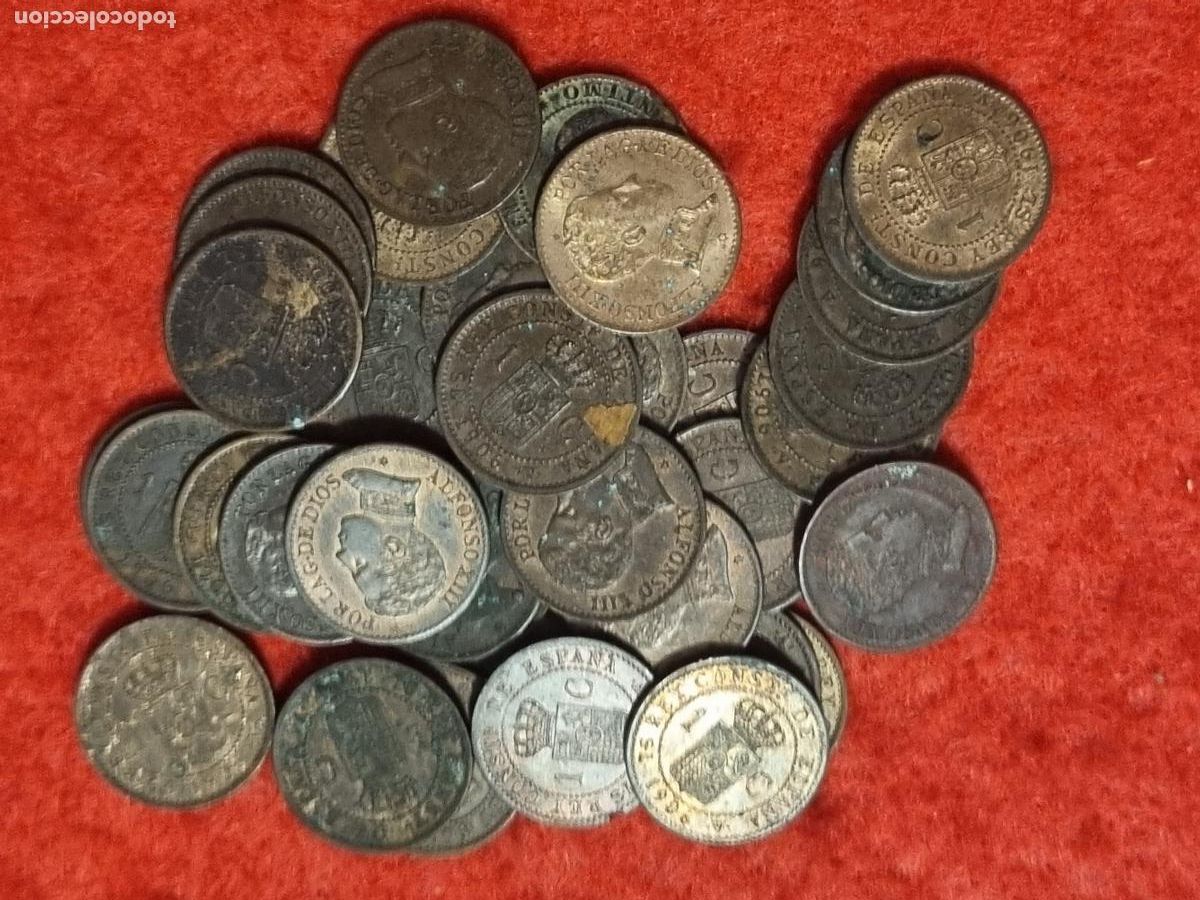 Monedas de Espa&ntilde;a: LOTE DE 35 MONEDAS DE 1 CENTIMO DE COBRE LA MAYORIA DE 1906 MBC ORIGINAL C38