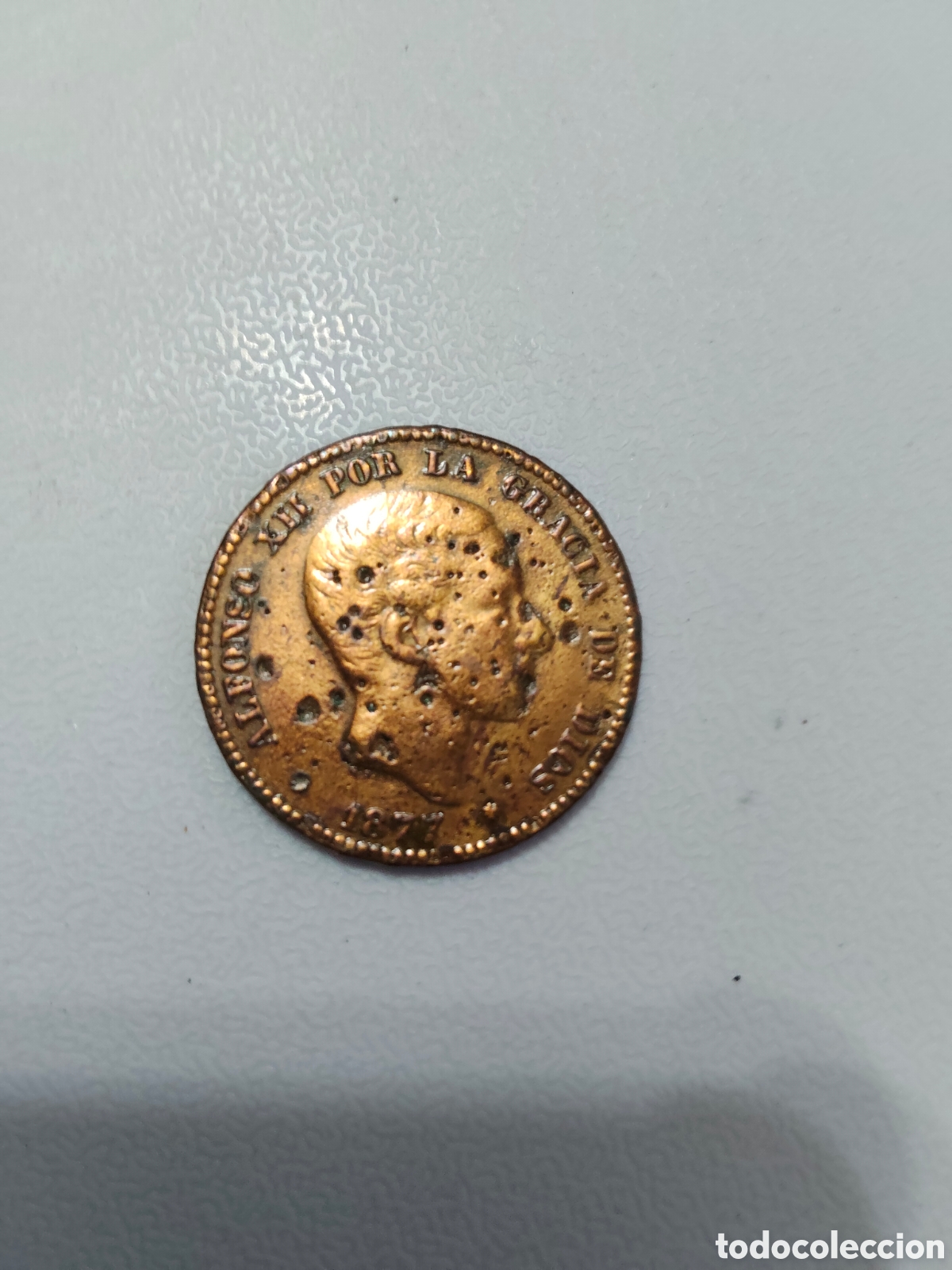 Monedas de Espa&ntilde;a: Moneda de bronce a&ntilde;o 1877 - Foto 1