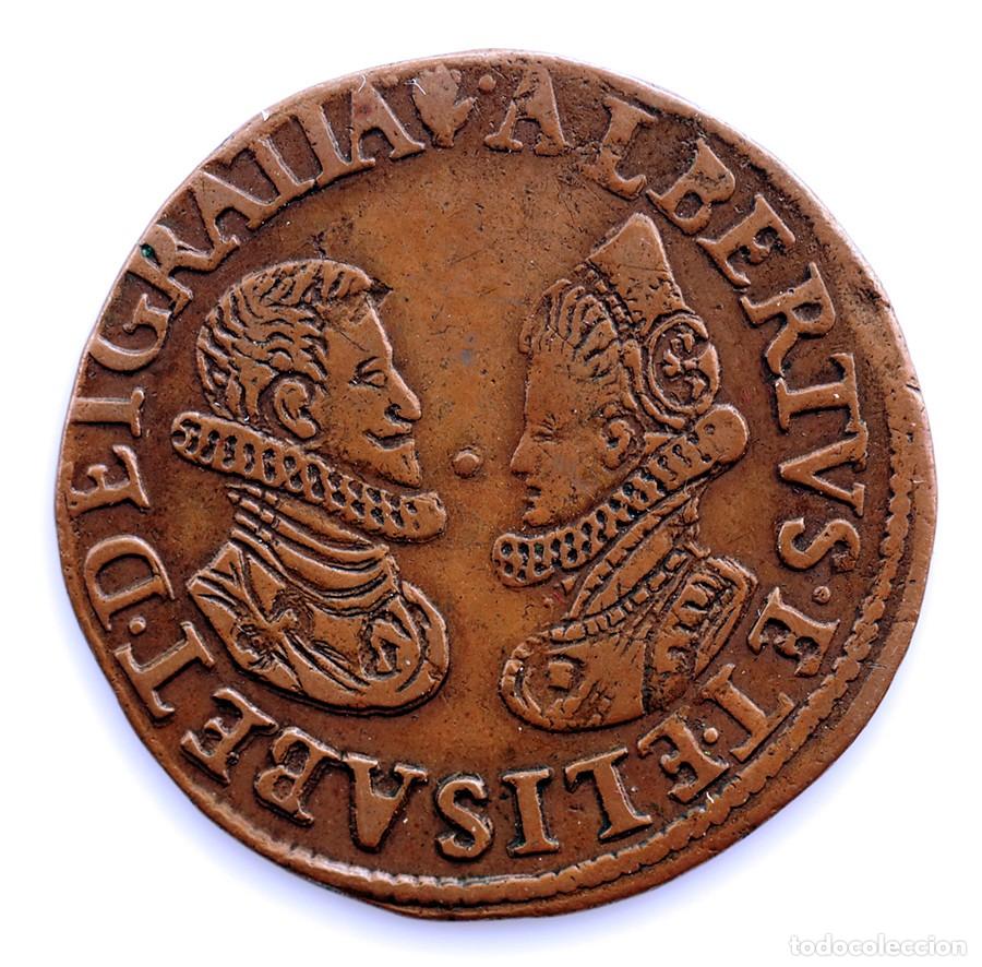 Moedas de Espanha: SC-Imperio Espa&ntilde;ol-Alberto e Isabel - Jet&oacute;n 1607. Amberes. Cobre 4,76 g. ESCASA