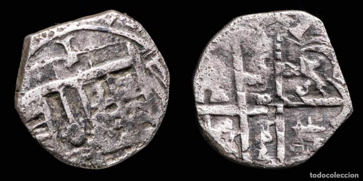 Monedas de Espa&ntilde;a: 1 Silver Real Macuquino (Spanish Cobs) - 14 mm / 1.76 gr.Obverse: Crowned coat of arms Reverse: Barr