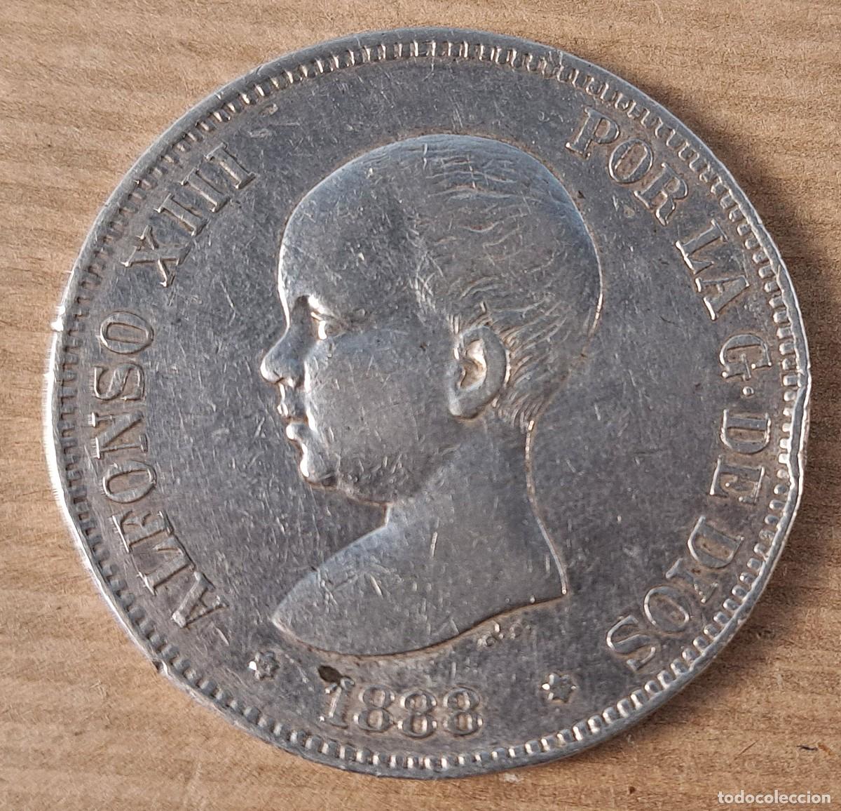 Monedas de Espa&ntilde;a: Moneda de 5 pesetas en plata, Espa&ntilde;a 1888 * 88, Alfonso XIII