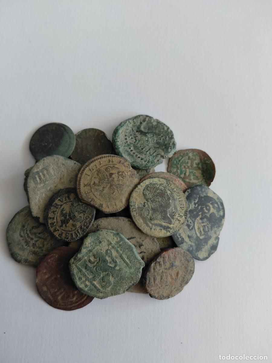 Monedas de Espa&ntilde;a: Lote n&uacute;mero 11 de 25 monedas espa&ntilde;olas a limpiar y clasificar. Oportunidad