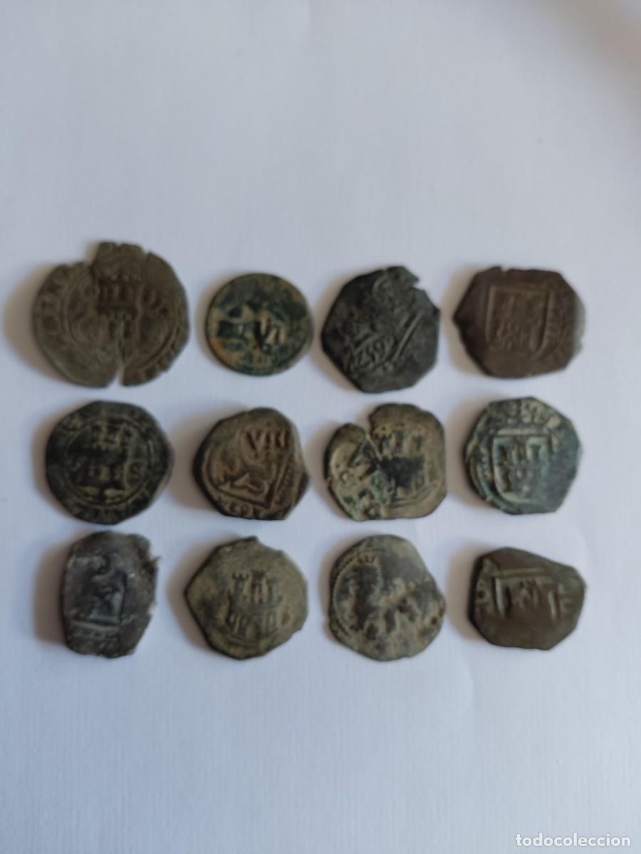 Monedas de Espa&ntilde;a: Excelente lote 12 monedas espa&ntilde;olas. Medievales,resellos,cobres. A limpiar y expertizar.