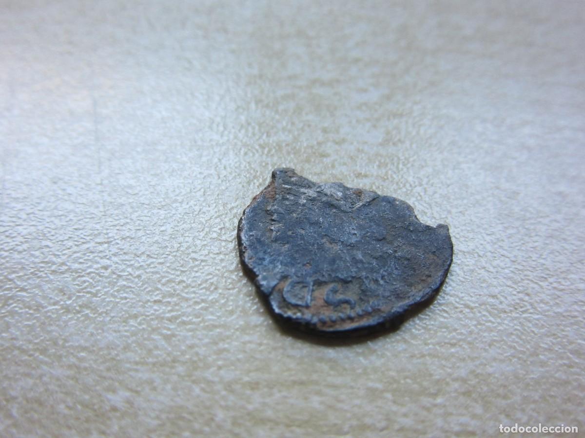 Monedas de Espa&ntilde;a: Dinero de Carlos I (1516-1556) emitido en Valencia Vell&oacute;n