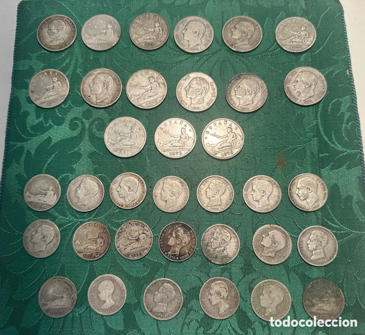Monedas de Espa&ntilde;a: LOTE DE 35 MONEDAS DE PLATA, 15 DE DOS PESETAS, 20 DE PESETA. VARIOS A&Ntilde;OS.