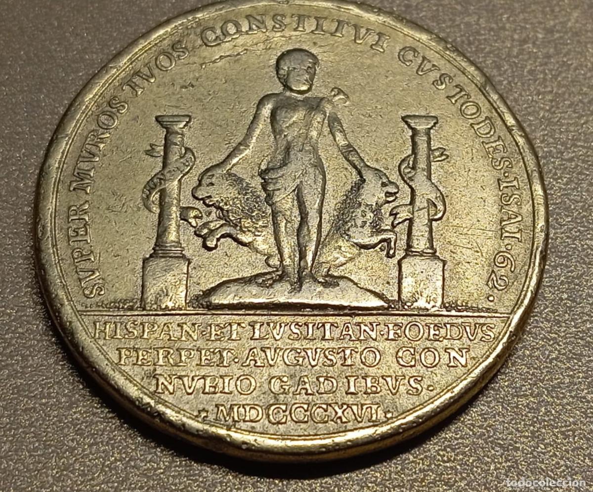Monedas de Espa&ntilde;a: Fernando VII e Isabel de Portugal Matrimonio boda 1816 Medalla bronce dorado C&aacute;diz