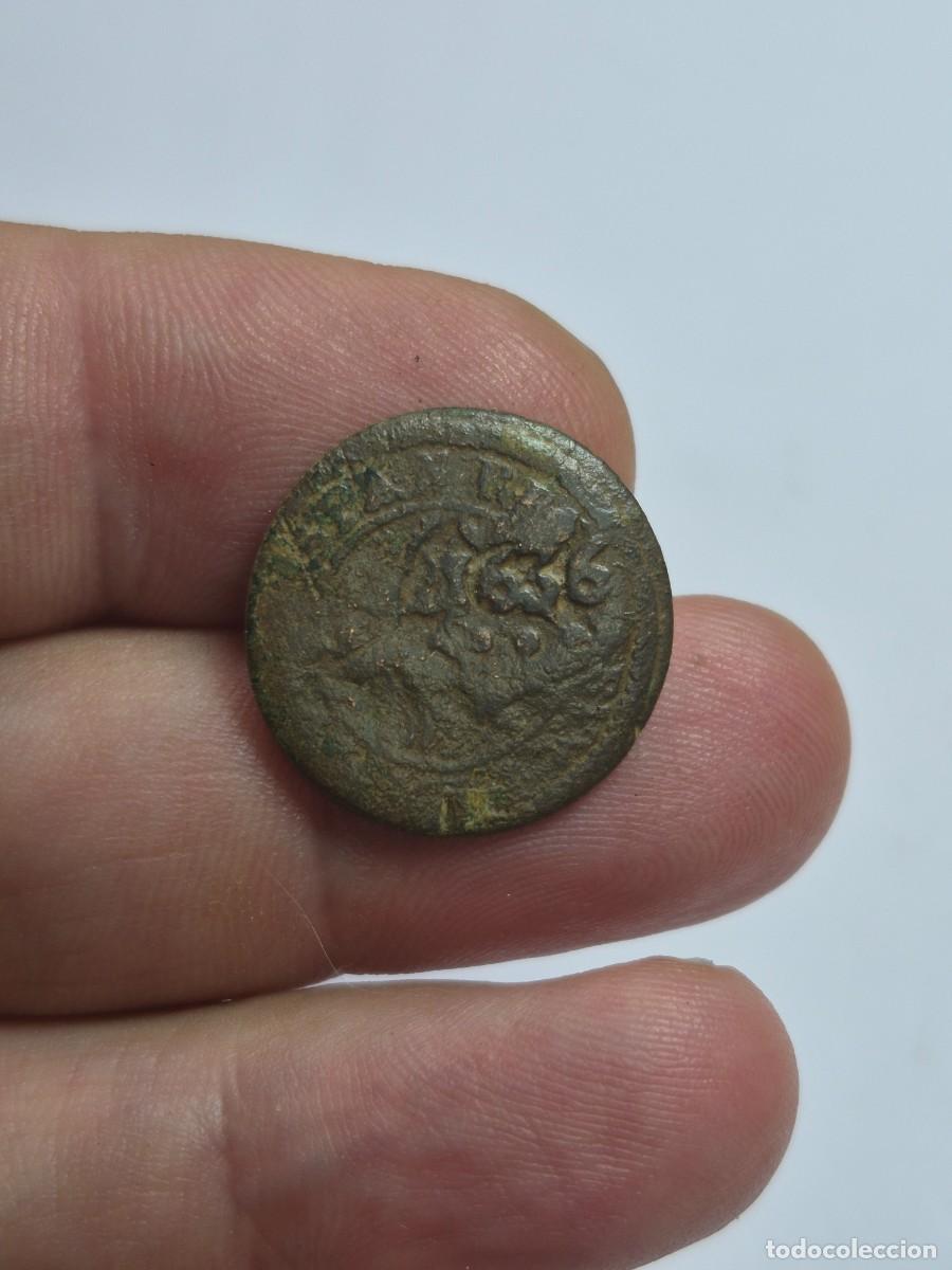 Monedas de Espa&ntilde;a: NT/ RESELLO VI MARAVEDIS 1636 SOBRE 2 MARAVEDIS TIPO OMNIUM (E1415)