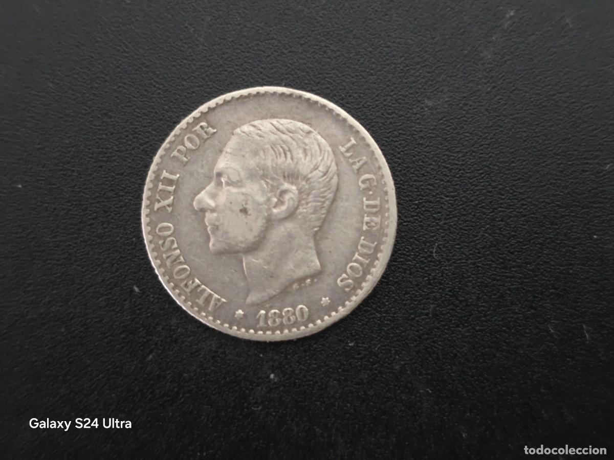 Monedas de Espa&ntilde;a: 50 C&Eacute;NTIMOS DE 1880....ALFONSO XII...2,5 GRAMOS DE PLATA..... LA DE LAS FOTOS