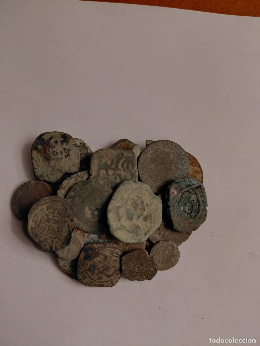 Monedas de Espa&ntilde;a: Lote n&uacute;mero 7 de 30 monedas espa&ntilde;olas a limpiar y clasificar. Oportunidad